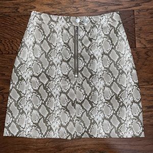 Rattle snake print skirt